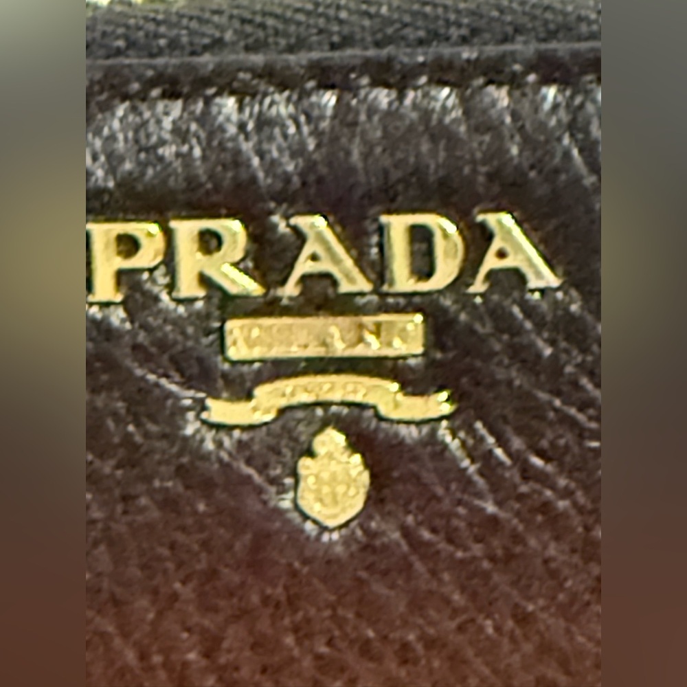 Vintage Prada Dark Brown Leather Wallet with Gold Logo - Picture 8 of 14
